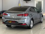 Hyundai Elantra-7