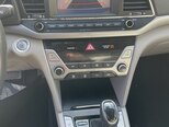 Hyundai Elantra-8
