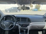 Hyundai Elantra-16
