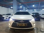 Toyota Camry-1