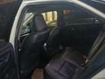 Toyota Camry-12
