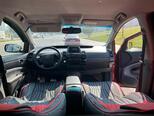 Toyota Prius-11