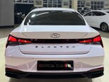Hyundai Elantra-12
