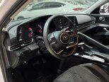 Hyundai Elantra-17