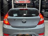 Hyundai Accent-7
