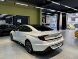 Hyundai Sonata-8
