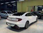 Hyundai Sonata-10