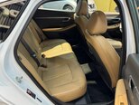 Hyundai Sonata-11