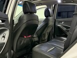 Hyundai Santa Fe-19
