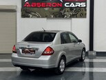 Nissan Tiida-9