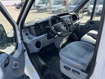 Ford Transit-15