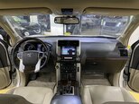 Toyota Land Cruiser Prado-9