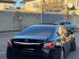 Nissan Altima-4