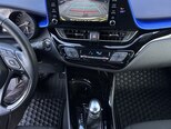 Toyota C-HR-11
