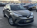 Toyota C-HR-2