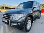 Mitsubishi Pajero-5