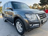 Mitsubishi Pajero-11