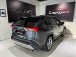 Toyota RAV4-6