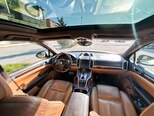 Porsche Cayenne Turbo-14