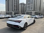 Hyundai Elantra-2