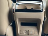 Kia Carnival-9