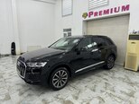 Audi Q7-3