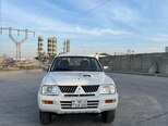 Mitsubishi L200-2