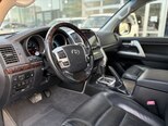 Toyota Land Cruiser-5