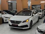 Hyundai Sonata-16