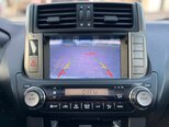 Toyota Land Cruiser Prado-16