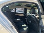 Mercedes E 300-16