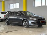 Kia K5-4