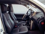 Toyota Land Cruiser Prado-15