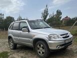 Chevrolet Niva-2