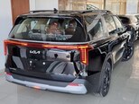 Kia Carnival-16