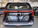 Kia Carnival-11