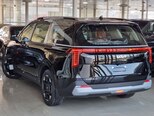 Kia Carnival-12