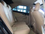 Toyota Camry-15
