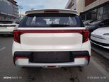 Kia Sonet-4