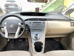 Toyota Prius-5