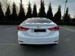Hyundai Elantra-2