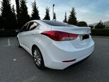 Hyundai Elantra-9