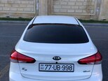 Kia Cerato-7