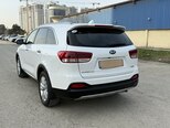 Kia Sorento-5