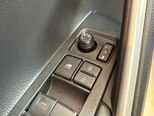 Toyota Corolla Cross-11