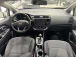 Kia Rio-9