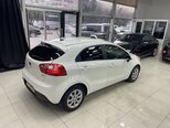 Kia Rio-14