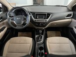 Hyundai Accent-10