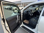 Toyota Land Cruiser Prado-12