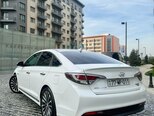 Hyundai Sonata-6